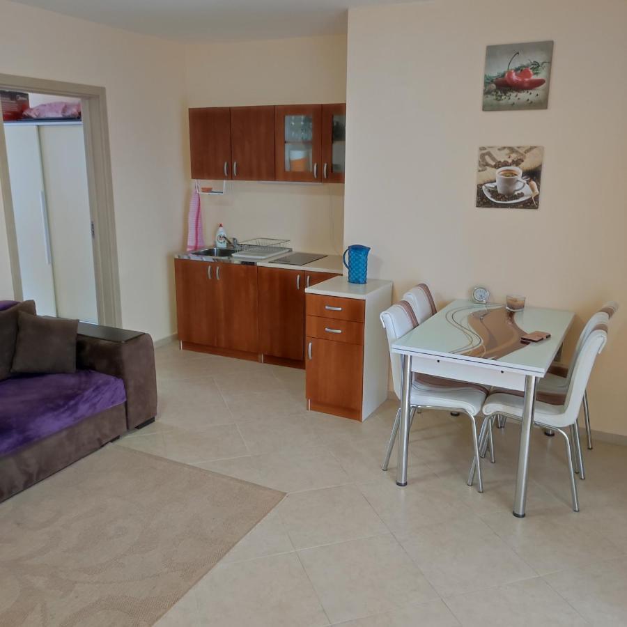Kalia, Zweizimmer, Zweibalkon, Top-Apartment Pantai Sunny Bagian luar foto
