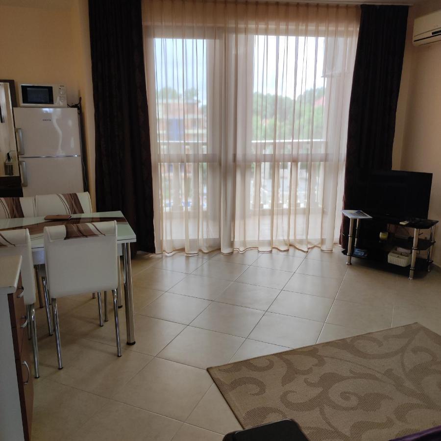 Kalia, Zweizimmer, Zweibalkon, Top-Apartment Pantai Sunny Bagian luar foto
